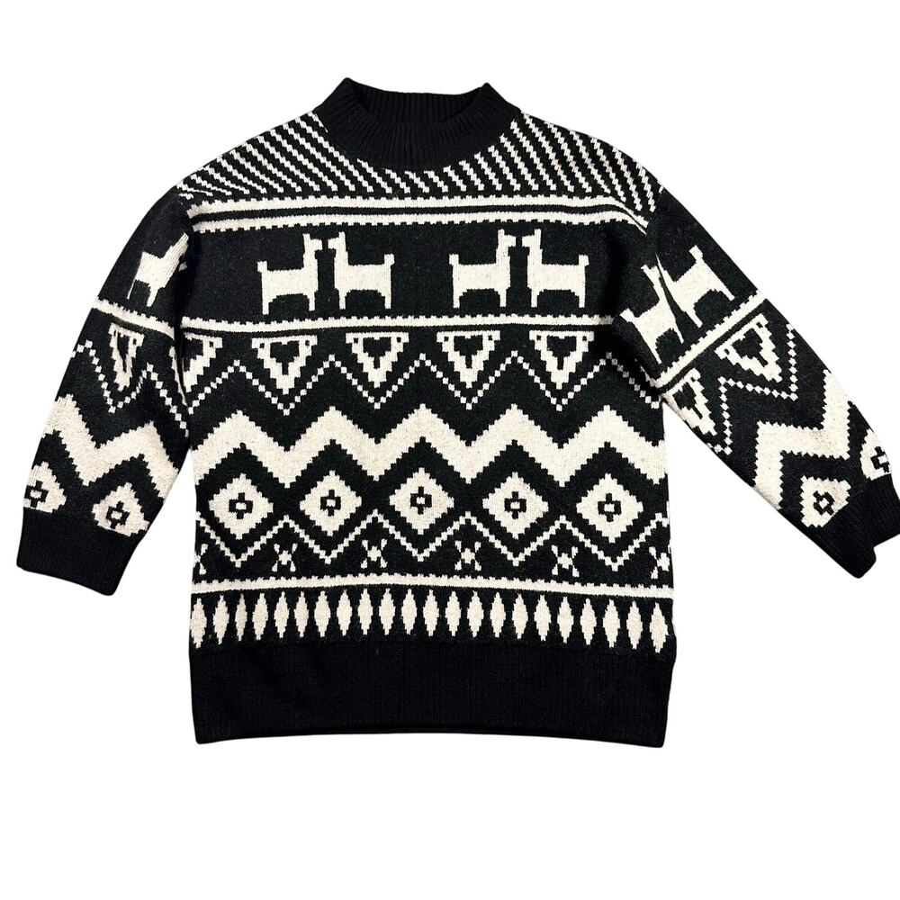 H&M Women's Oversized Jacquard Knit Llama Sweater Size Medium